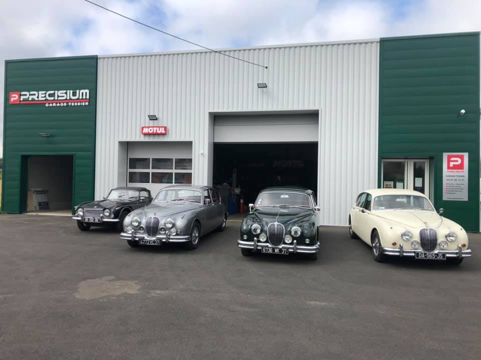 Brochette de véhicules